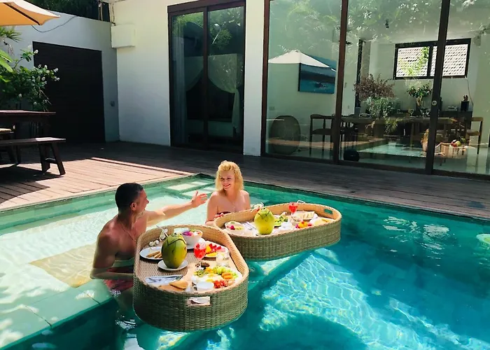 Axis Villa, * Seminyak (Bali)