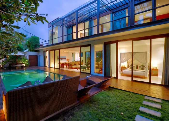Axis Villa, Villa