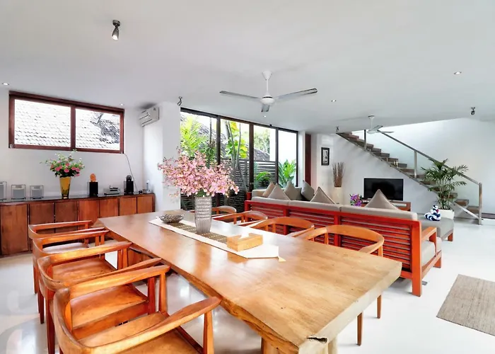 Axis Villa, * Seminyak (Bali)